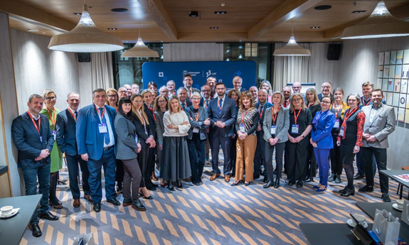 Źródło: https://www.studyinpoland.pl/konferencja2025/konferencja