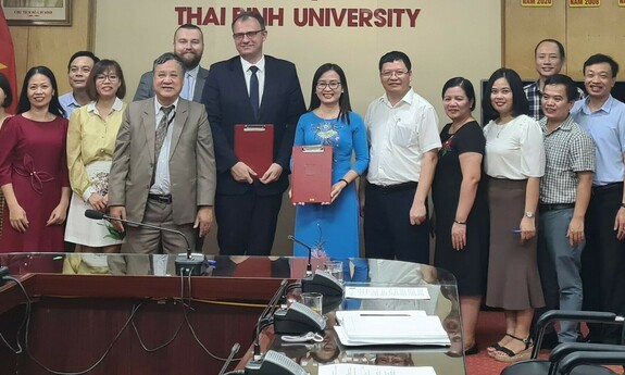Podpisanie umowy o współpracy z Thai Binh University
