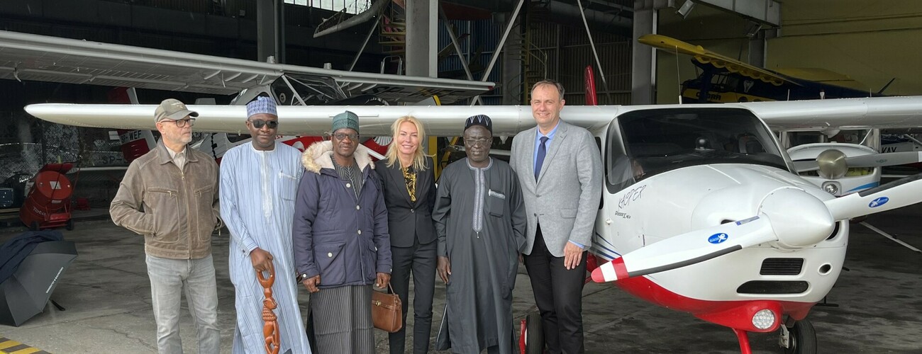 Wizyta przedstawicieli Nasarawa State University Keffi w Aeroklubie Ziemi Lubuskiej, fot. DWZ